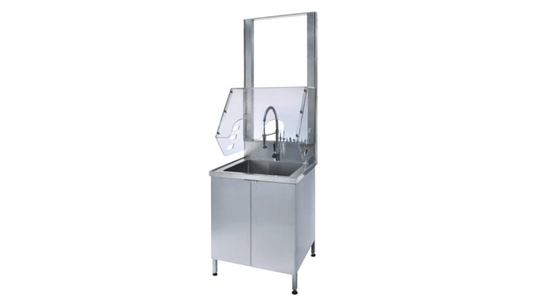 Cleaning cabinet